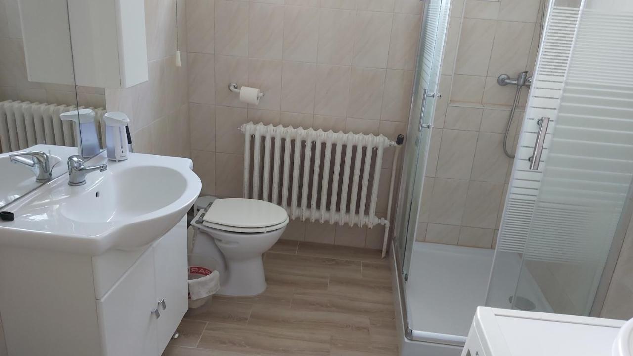 Open Vendeghaz Hotel Sopron Exterior photo